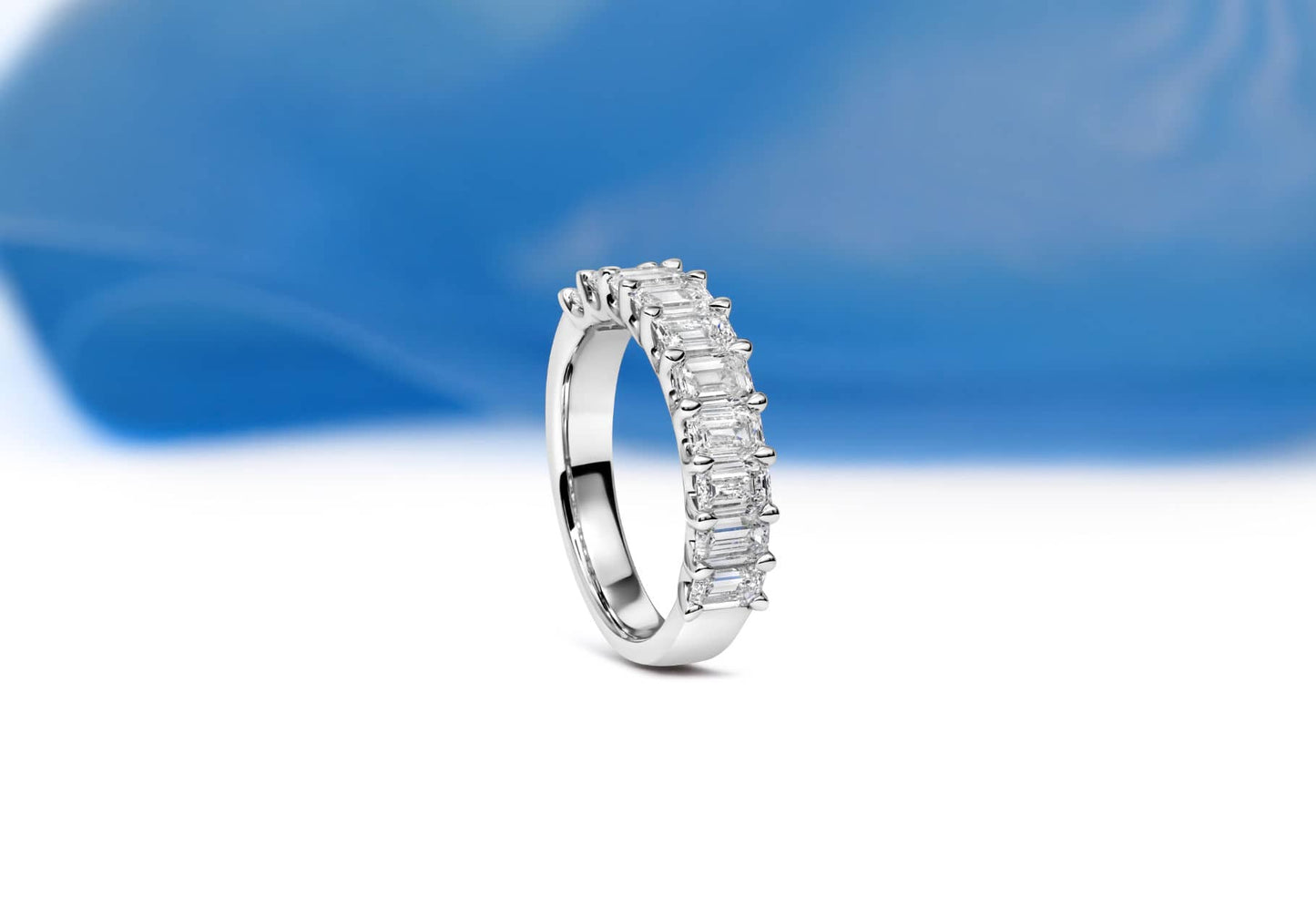 Women's Ring - 8258